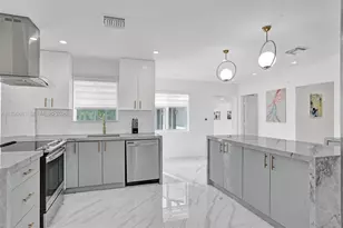 725 Harrison St, Hollywood, FL 33019 - Photo 13