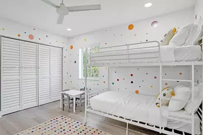 725 Harrison St, Hollywood, FL 33019 - Photo 47