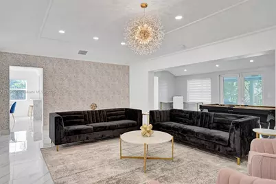 725 Harrison St, Hollywood, FL 33019 - Photo 17