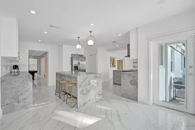 725 Harrison St, Hollywood, FL 33019 - Photo 15