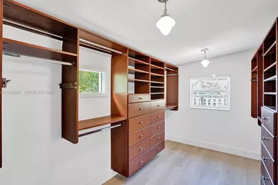725 Harrison St, Hollywood, FL 33019 - Photo 57