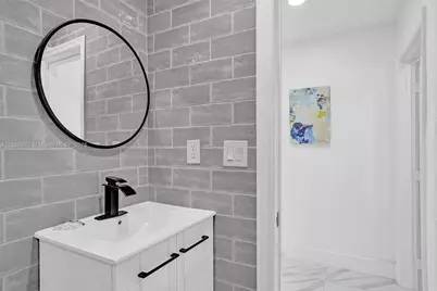725 Harrison St, Hollywood, FL 33019 - Photo 29