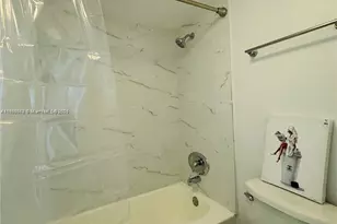 1301 NE Miami Gardens Dr, Miami, FL 33179 - Photo 13