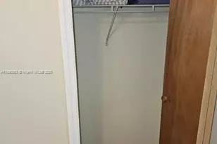 8660 SW 14th St, Pembroke Pines, FL 33025 - Photo 11