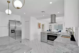 725 Harrison St, Hollywood, FL 33019 - Photo 13