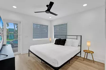 725 Harrison St, Hollywood, FL 33019 - Photo 31