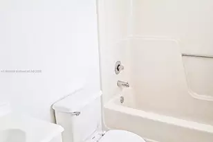 11 Crossings Circle, Boynton Beach, FL 33435 - Photo 11