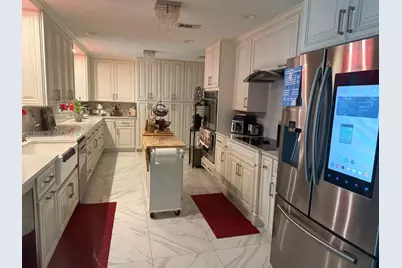 126 Sunflower Cir, Royal Palm Beach, FL 33411 - Photo 1