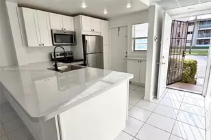 20111 NE 27th Ct, Aventura, FL 33180 - Photo 1