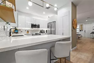 11255 NW 88th St, Doral, FL 33178 - Photo 15