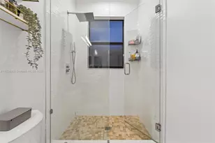 11255 NW 88th St, Doral, FL 33178 - Photo 29