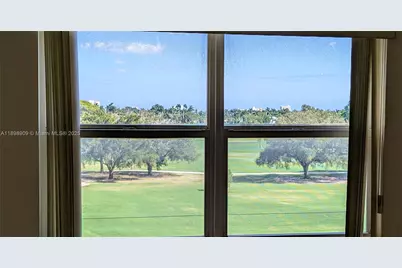 1701 Buchanan St #402, Hollywood, FL 33020 - Photo 11