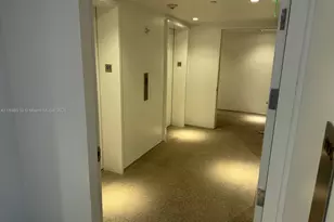 1040 Biscayne Blvd, Miami, FL 33132 - Photo 5