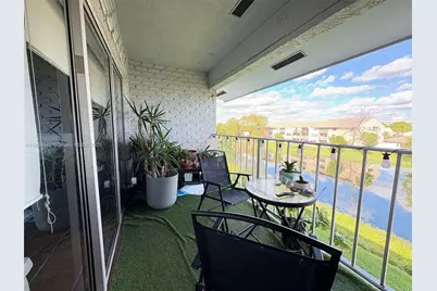 8475 SW 156th Ct #330, Miami, FL 33193 - Photo 5