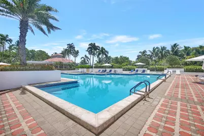 1000 Island Blvd #302, Aventura, FL 33160 - Photo 45