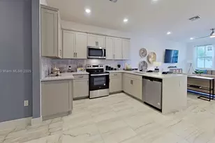 163 SW 171st Ln, Pembroke Pines, FL 33027 - Photo 1