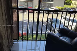 9714 Hammocks Blvd, Miami, FL 33196 - Photo 3