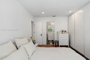 243 Velarde Ave, Coral Gables, FL 33134 - Photo 33