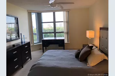 3530 Mystic Pointe Dr #1008, Aventura, FL 33180 - Photo 9