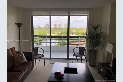 3530 Mystic Pointe Dr #1008, Aventura, FL 33180 - Photo 3