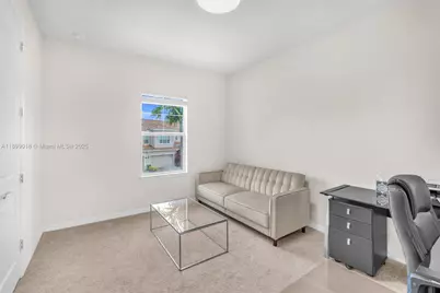 1436 Silk Oak Dr, Hollywood, FL 33021 - Photo 19