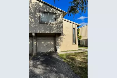 5616 NW 21st St #30-E, Lauderhill, FL 33313 - Photo 3