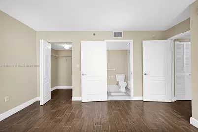 1200 Brickell Bay Dr #3501, Miami, FL 33131 - Photo 19