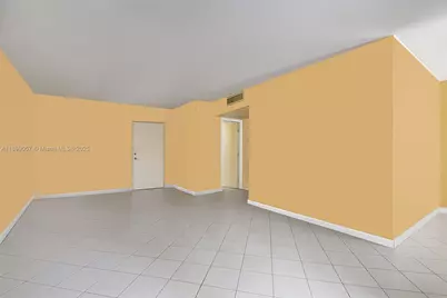 17620 Atlantic Blvd #316, Sunny Isles Beach, FL 33160 - Photo 7