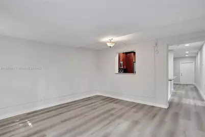 6860 SW 18th Ct, North Lauderdale, FL 33068 - Photo 9