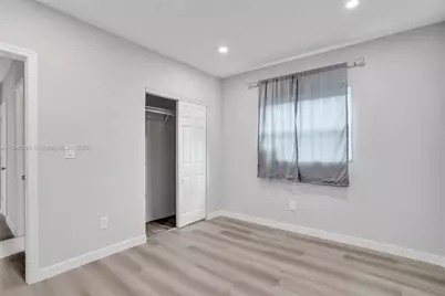 6860 SW 18th Ct, North Lauderdale, FL 33068 - Photo 27
