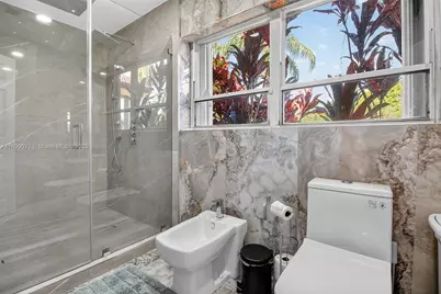 7720 SW 176th St, Palmetto Bay, FL 33157 - Photo 31