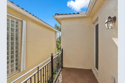 21227 NE 31st Pl #21227, Aventura, FL 33180 - Photo 15
