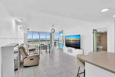 2425 Presidential Way #2003, West Palm Beach, FL 33401 - Photo 1