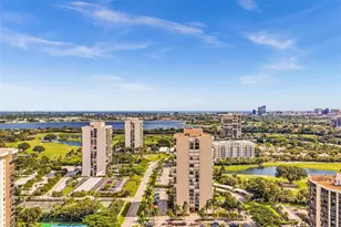 2425 Presidential Way, West Palm Beach, FL 33401 - Photo 65