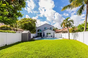 4156 Sapphire Terrace, Weston, FL 33331 - Photo 11