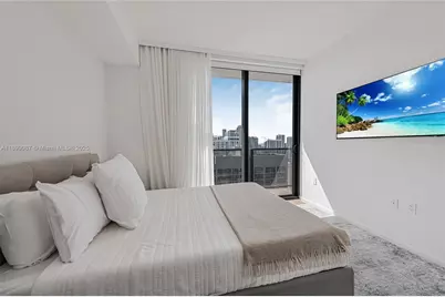 398 NE 5th St #3017, Miami, FL 33132 - Photo 15