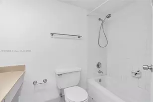 251 174th St, Sunny Isles Beach, FL 33160 - Photo 23
