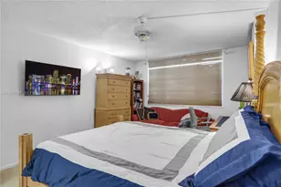 4350 Hillcrest Dr, Hollywood, FL 33021 - Photo 9