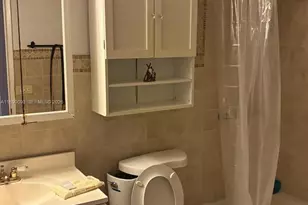 20320 NE 2nd Ave, Miami Gardens, FL 33179 - Photo 19