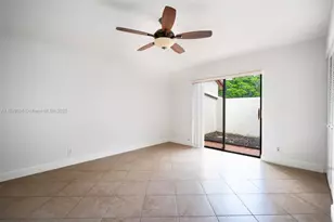 354 Lakeside Ct, Sunrise, FL 33326 - Photo 19
