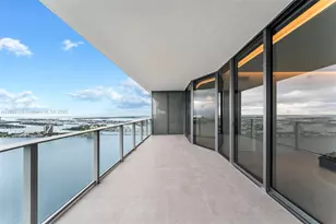 700 NE 24th St, Miami, FL 33137 - Photo 3