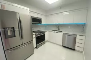 3530 Mystic Pointe Dr, Aventura, FL 33180 - Photo 11