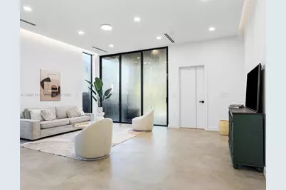 2823 SW 23rd Ter #2823, Miami, FL 33145 - Photo 9