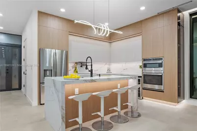 2823 SW 23rd Ter #2823, Miami, FL 33145 - Photo 5