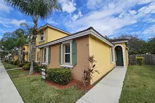 971 NE 42nd Pl, Homestead, FL 33033 - Photo 1