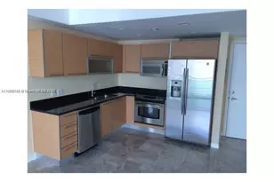 950 Brickell Bay Dr, Miami, FL 33131 - Photo 3