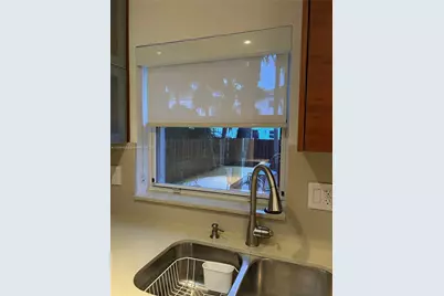 5926 NW 110th Ct, Doral, FL 33178 - Photo 15