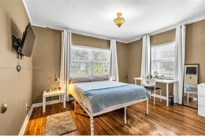 1860 NE 157th Ter, North Miami Beach, FL 33162 - Photo 25