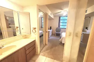 1705 Whitehall Dr, Davie, FL 33324 - Photo 19