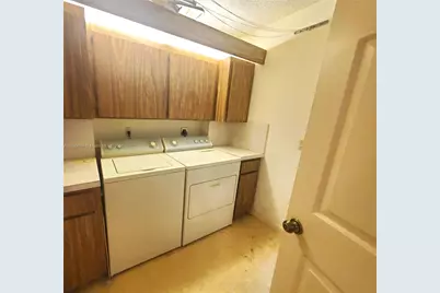 1705 Whitehall Dr #304, Davie, FL 33324 - Photo 29